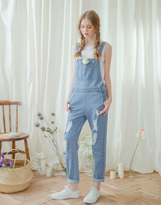 連身褲穿搭　嬌小女孩